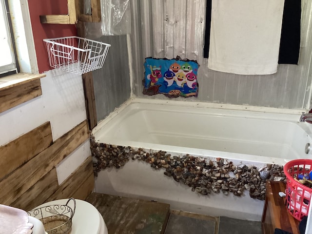 1734 Fm 82 W, Kirbyville, TX 75956 - bathroom with a tub and toilet