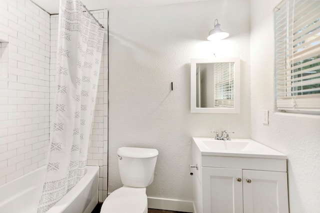 175 Weeks St, Lufkin, TX 75904 - full bath featuring vanity and shower / bath combo