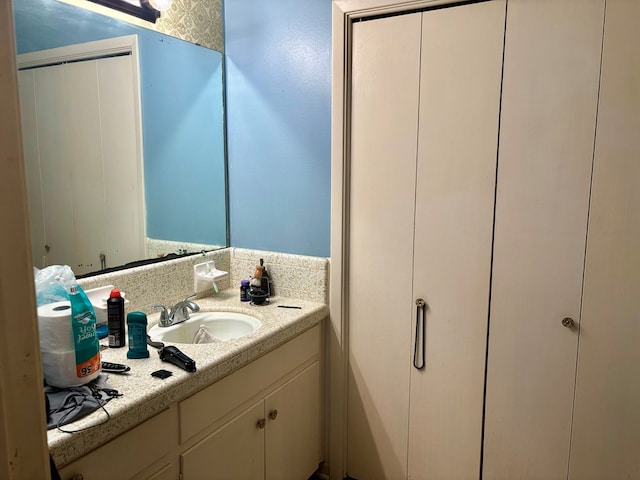 bathroom with vanity