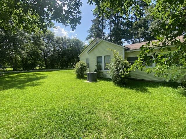 609 Marion Dr, Lufkin, TX 75901 - view of green lawn