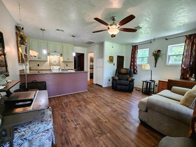155 G R Bryan Ln, Hemphill, TX 75948 - photo 44