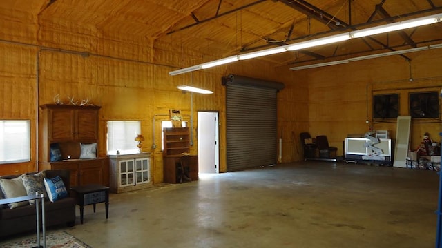 110 Market St, Hemphill, TX 75948 - view of garage