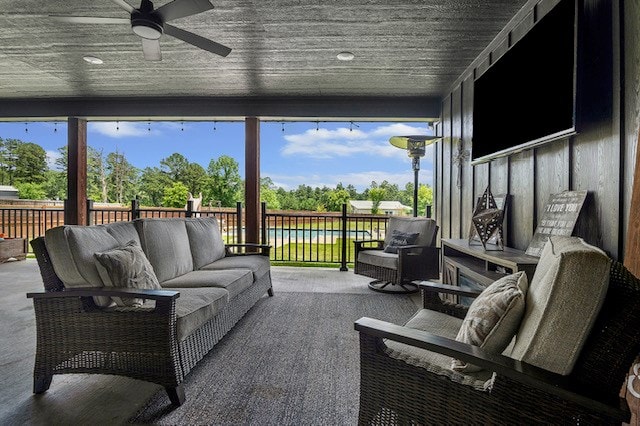 685 Box Car Rd, Lufkin, TX 75904 - view of sunroom