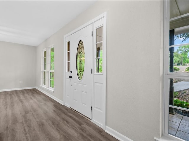 3202 Chimney Rock Ln, Nacogdoches, TX 75965 - foyer featuring baseboards and wood finished floors