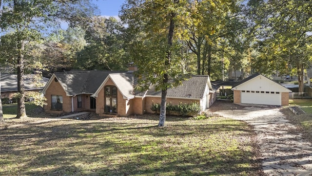 view of front of home with a front yard