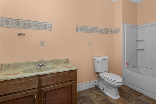 full bathroom with washtub / shower combination, vanity, and toilet