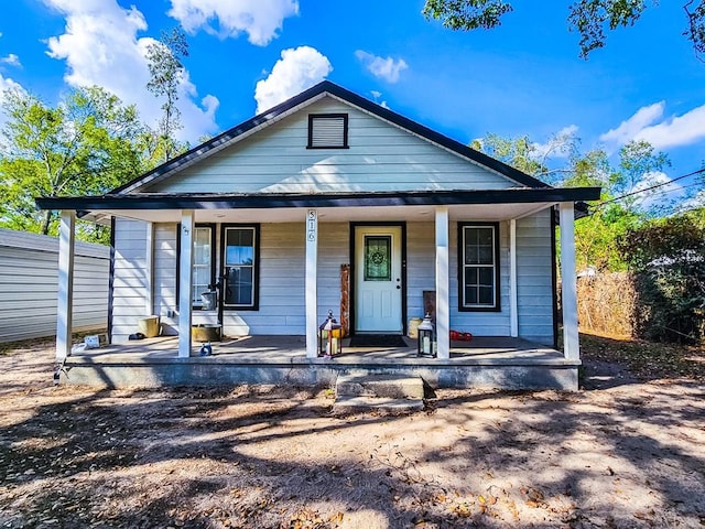 bungalow featuring covered porch