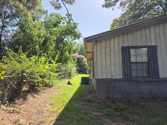 447 Walker St, Center, TX 75935 - photo 4