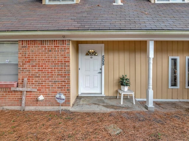 view of doorway to property