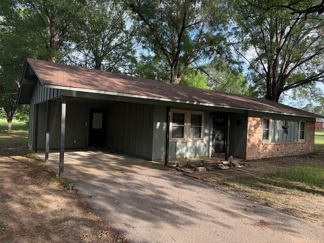 105 Nichols St, Pineland, TX 75968 - photo 1