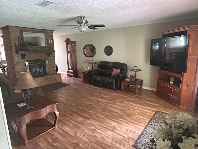 928 Tyler St, Mexia, TX 76667 - photo 2