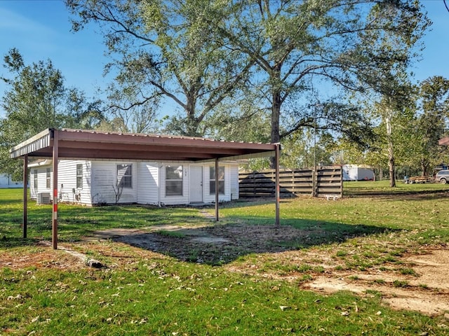 exterior space with a lawn