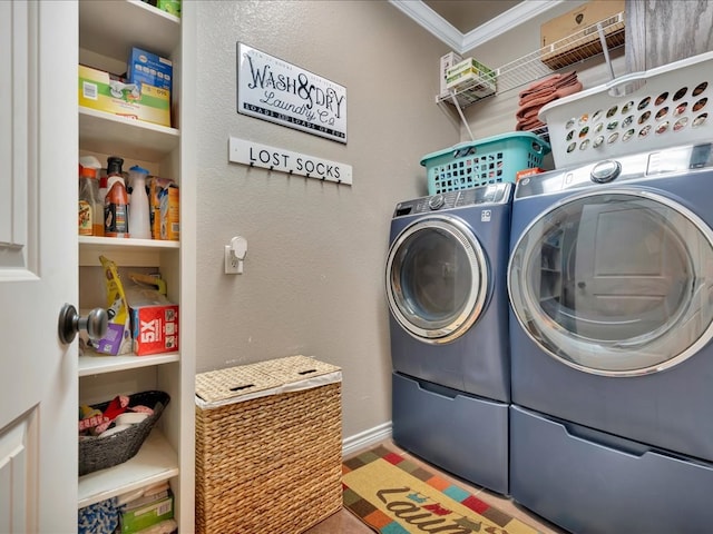 166 White Oak Ln, Lufkin, TX 75904 - laundry area with separate washer and dryer and ornamental molding
