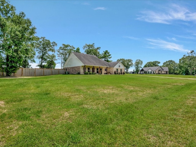 166 White Oak Ln, Lufkin, TX 75904 - view of yard