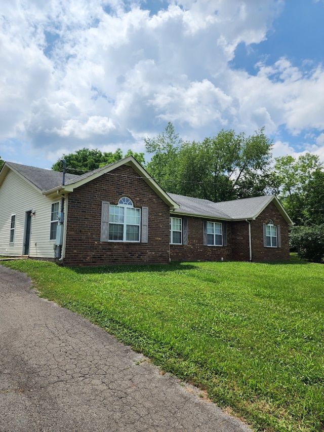 Listing photo 4 for 1116 Toddington Dr, Murfreesboro TN 37130