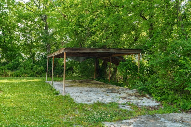 view of property's community with a yard