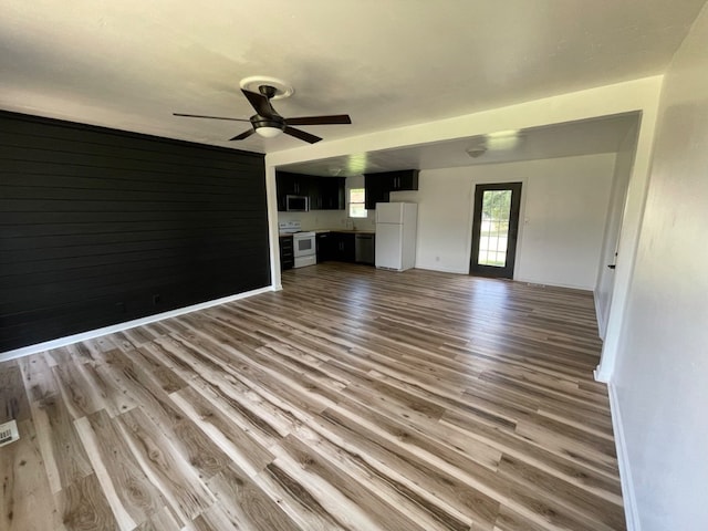 292 Northridge Dr, Clarksville, TN 37042 - unfurnished living room featuring hardwood / wood-style floors and ceiling fan