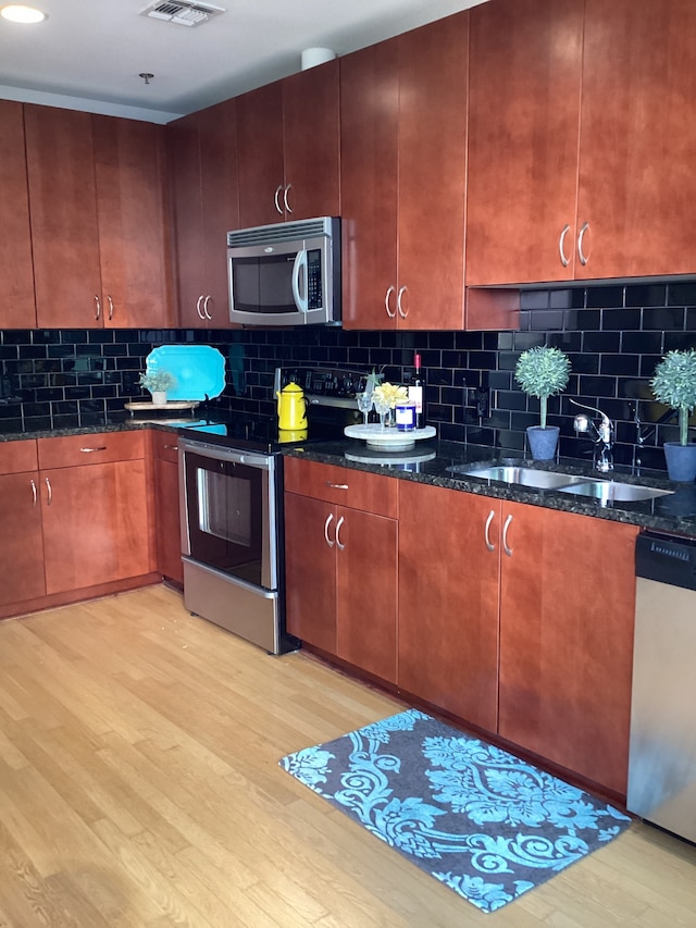 301 Demonbreun St Unit 911, Nashville, TN 37201 - photo 13