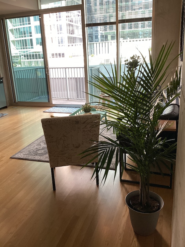 301 Demonbreun St Unit 911, Nashville, TN 37201 - photo 7