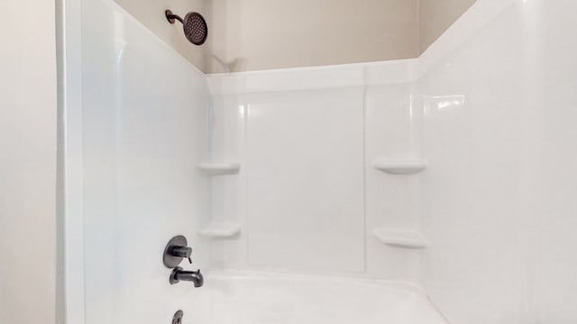 details with washtub / shower combination