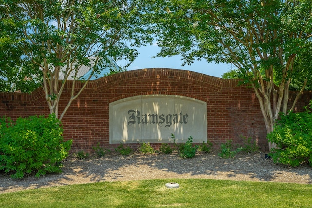 view of community sign