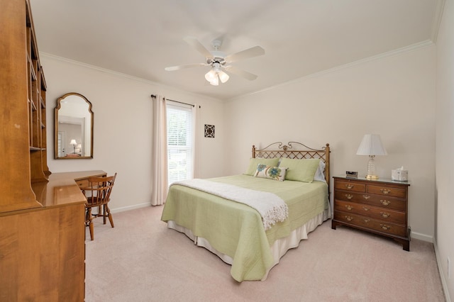 bedroom featuring light carpet, crown molding, and ceiling fan