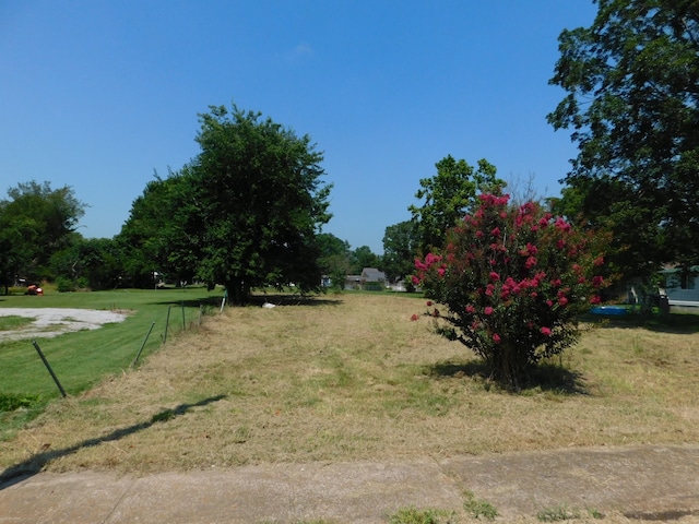 Listing photo 3 for 0 Mill St, Waverly TN 37185