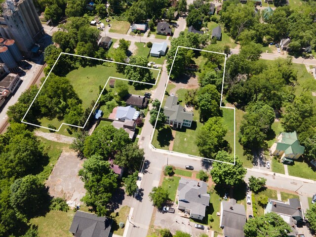 317 16th St E, Hopkinsville, KY 42240 - photo 17
