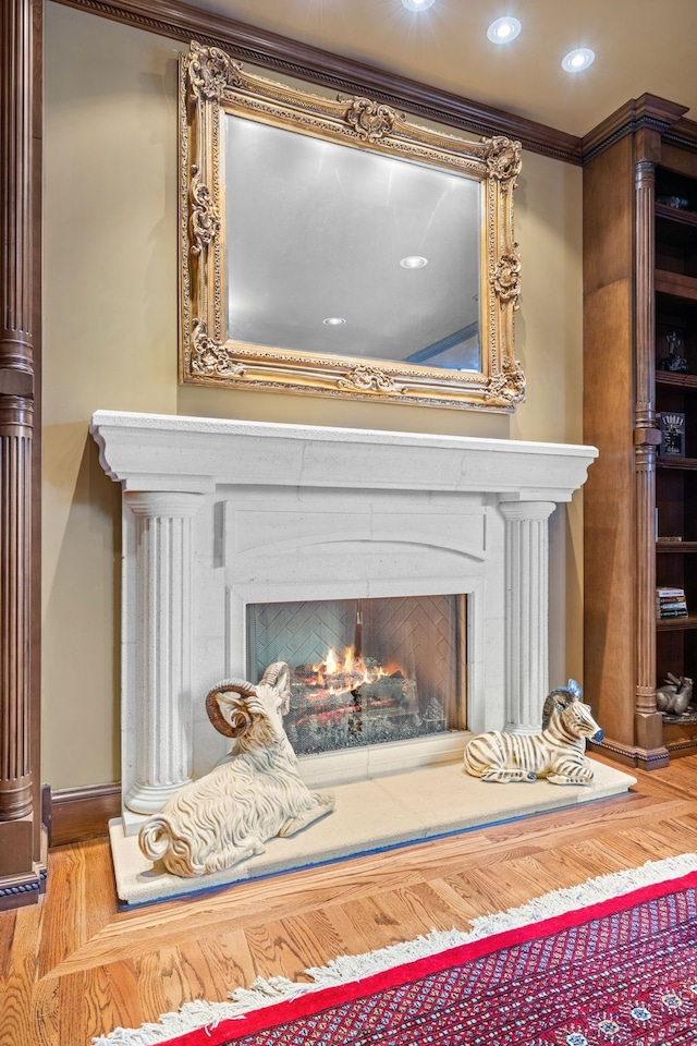 room details featuring hardwood / wood-style floors