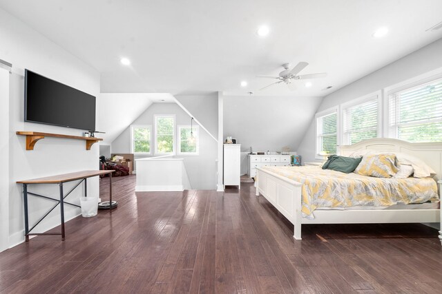 554 Hayes Ridge Rd, Indian Mound, TN 37079 - bedroom featuring ceiling fan, lofted ceiling, and dark wood-type flooring