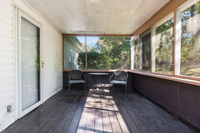 view of sunroom / solarium