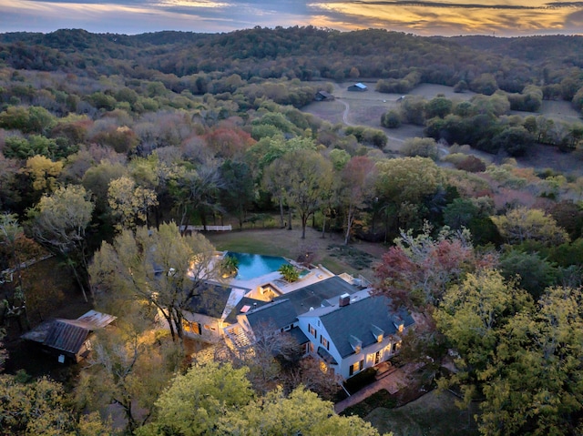 view of aerial view at dusk