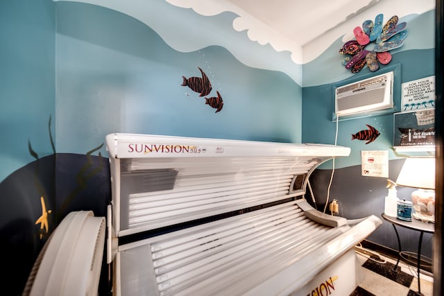 miscellaneous room featuring a wall mounted air conditioner