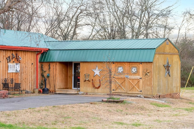 exterior space with an outdoor structure