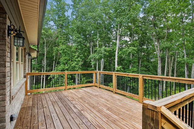 211 Woodmere Dr, Hohenwald, TN 38462 - photo 14