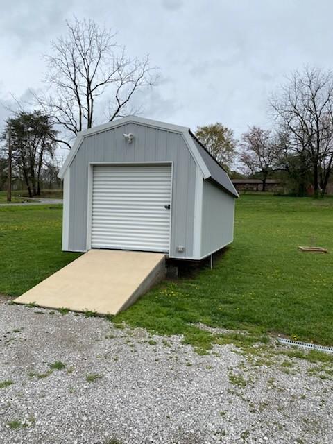 view of outbuilding featuring an outdoor structure