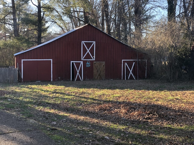 view of outbuilding