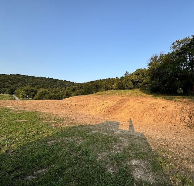 2 Hix Rd, Gordonsville, TN 38563