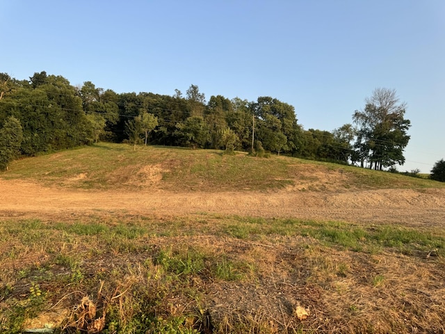 2 Hix Rd, Gordonsville, TN 38563