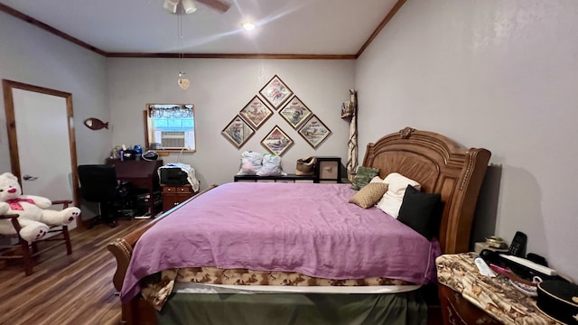 bedroom featuring ceiling fan, crown molding, and hardwood / wood-style floors