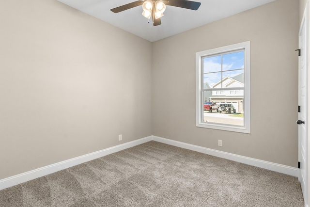 unfurnished room with carpet floors and ceiling fan