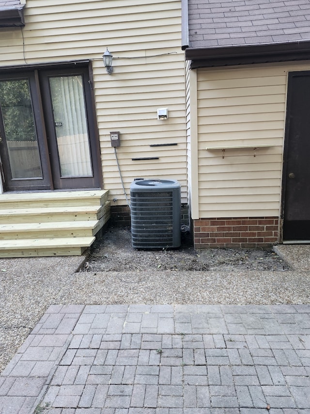 view of patio featuring central AC unit