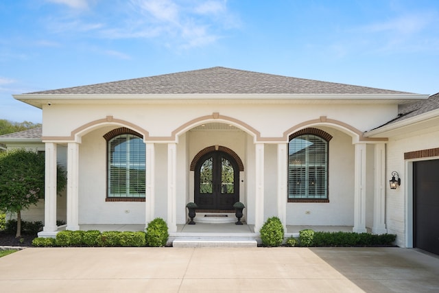 property entrance featuring a garage