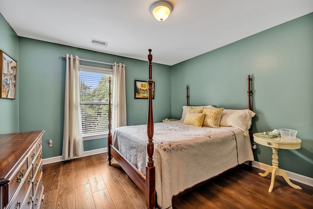 808 Seven Points Cv, Hermitage, TN 37076 - bedroom featuring dark hardwood / wood-style flooring