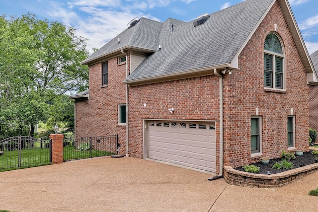 808 Seven Points Cv, Hermitage, TN 37076 - view of side of home featuring a garage