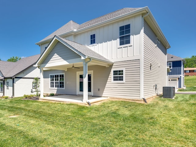 rear view of house featuring a patio, ceiling fan, and a yard