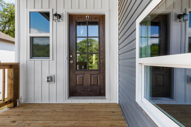 view of property entrance