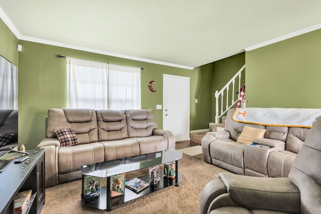 carpeted living room featuring crown molding