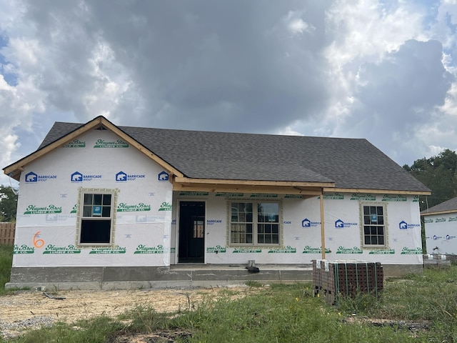 view of front of home featuring central AC unit