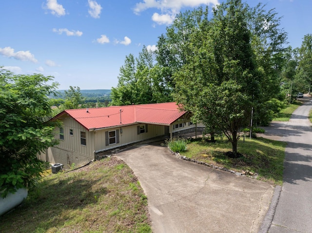 view of front of home